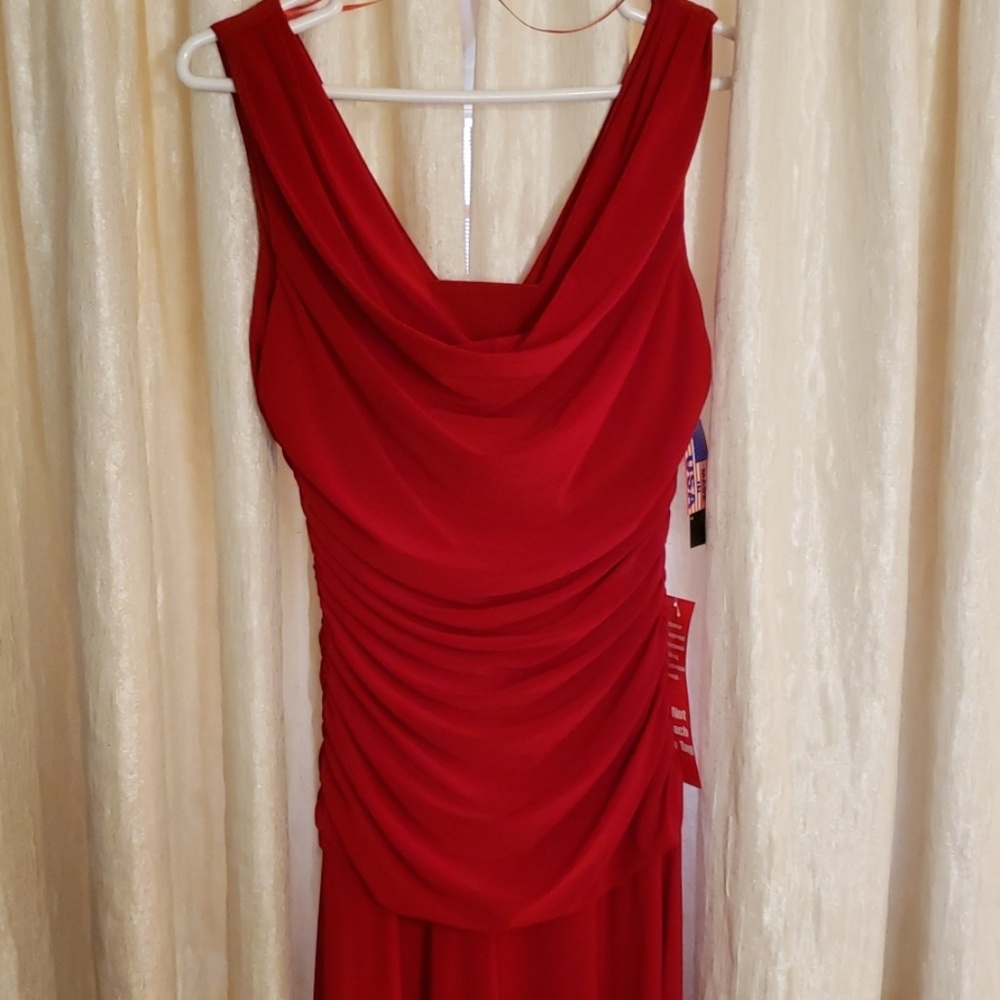Gorgeous Red Gown / Maxi NWTs